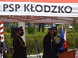We wtorek, 4 maja na placu przed siedzibą Komendy Powiatowej Państwowej Straży Pożarnej w Kłodzku zorganizowane zostały powiatowe obchody Dnia Strażaka