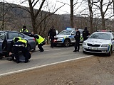 Pościg transgraniczny - wspólne ćwiczenia polskich i czeskich policjantów [Foto]