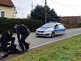 Pościg transgraniczny - wspólne ćwiczenia polskich i czeskich policjantów [Foto]