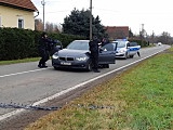 Pościg transgraniczny - wspólne ćwiczenia polskich i czeskich policjantów [Foto]