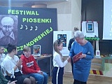 Festiwal Piosenki Korczakowskiekj w Jaroszowie