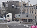 [FOTO] Samochód ciężarowy potrącił kobietę