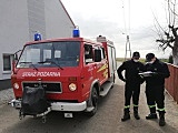 [FOTO] Strażacy ochotnicy pomagają w walce z koronawirusem