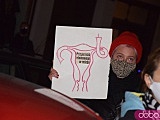 [FOTO, WIDEO] Wasze kaplice, nasze macice - spacer w geście manifestacji w Świdnicy