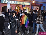 [FOTO, WIDEO] Mylicie Sejm z cyrkiem, a Polskę z lasem - manifestacja w Świdnicy