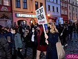 [FOTO, WIDEO] Mylicie Sejm z cyrkiem, a Polskę z lasem - manifestacja w Świdnicy