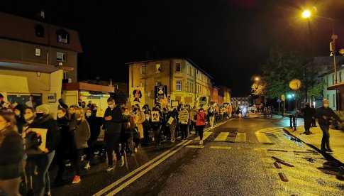 [FOTO] Siła jest kobietą. Piątkowe protesty w Świdnicy, Żarowie i Strzegomiu