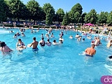 [FOTO] Tłumy na strzegomskim basenie