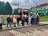 [FOTO] Dzielnicowi ze Słotwiny z wizytą w przedszkolu w Witoszowie Dolnym