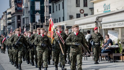 [FOTO] Złożyli historyczną przysięgę, pierwszą na sztandar macierzystej jednostki