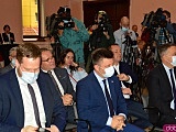 [FOTO, WIDEO] Samorządowcy odebrali promesy - ruszył program „Cyfrowa Gmina”