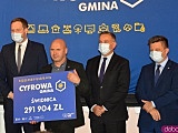 [FOTO, WIDEO] Samorządowcy odebrali promesy - ruszył program „Cyfrowa Gmina”