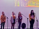 Koncert Jesienne liście w wykonaniu uczestników muzycznych MDK