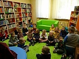 [FOTO] Misie, Promyczki i Leśne Skrzaty w bibliotece