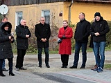 [FOTO] Dokonano odbioru nowego chodnika w Dzierzkowie