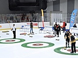 Zawody w curlingu