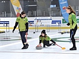 Zawody w curlingu