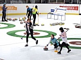 Zawody w curlingu
