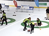 Zawody w curlingu