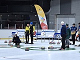 Drugi dzień zmagań w curlingu