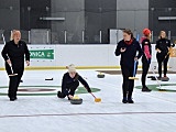 Drugi dzień zmagań w curlingu