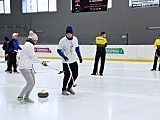 Drugi dzień zmagań w curlingu