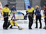 Drugi dzień zmagań w curlingu