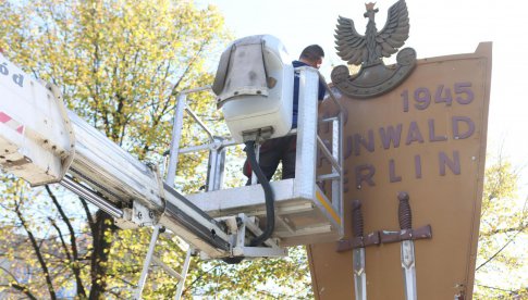 Rozpoczęła się renowacja Pomnika Zwycięstwa na pl. Grunwaldzkim