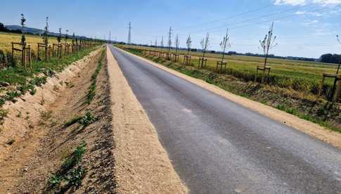 Odebrano kolejną drogę w gminie Strzegom [FOTO]