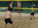 Turniej siatkówki plażowej mężczyzn na zakończenie letniego cyklu rozgrywek na świdnickim OSiRze [FOTO]