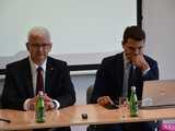 [WIDEO, FOTO] Politycy PiS podsumowali realizację programu wyborczego w Subregionie Wałbrzyskim i przedstawili propozycje programowe na kolejną kadencję 