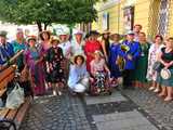 [FOTO] Seniorzy opanowali centrum miasta! Defilada Uśmiechu okrążyła świdnicki rynek