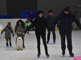 [WIDEO, FOTO] Trenowali z medalistką olimpijską. Ślizgawki z Natalią Czerwonką na świdnickim lodowisku