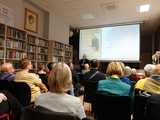 [FOTO] Poszerzyli swoją wiedzę o zbrodniach III Rzeszy podczas wykładu w świebodzickiej bibliotece