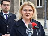 [WIDEO/FOTO] Parlamentarzyści i radni z ramienia PiS o pakcie migracyjnym 