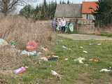 [FOTO] Mieszkańcy Dzierzkowa, Gniewkowa i Serwinowa posprzątali swoje miejscowości