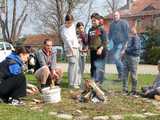 [FOTO] Mieszkańcy Dzierzkowa, Gniewkowa i Serwinowa posprzątali swoje miejscowości