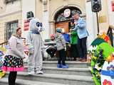 [WIDEO/FOTO] Na świebodzickim rynku wystartował Jarmark Wielkanocny. Przewidziano masę atrakcji