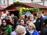 [WIDEO/FOTO] Na świebodzickim rynku wystartował Jarmark Wielkanocny. Przewidziano masę atrakcji
