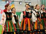[WIDEO/FOTO] Magia świąt, bogato zastawione stoły oraz występy artystyczne na Jarmarku Wielkanocnym w Strzegomiu