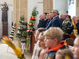 [WIDEO/FOTO] Magia świąt, bogato zastawione stoły oraz występy artystyczne na Jarmarku Wielkanocnym w Strzegomiu