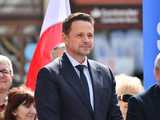 [WIDEO/FOTO] Rafał Trzaskowski z wizytą na świdnickim rynku. Kaczyński boi się wszystkiego, a aspiruje do rządzenia krajem