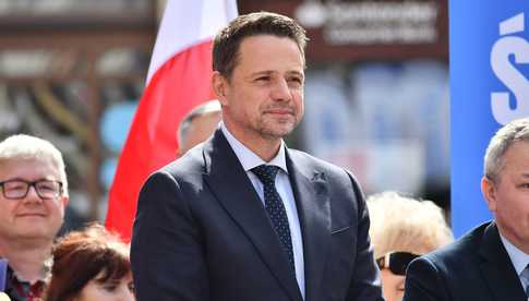 [WIDEO/FOTO] Rafał Trzaskowski z wizytą na świdnickim rynku. Kaczyński boi się wszystkiego, a aspiruje do rządzenia krajem
