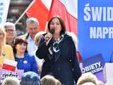 [WIDEO/FOTO] Rafał Trzaskowski z wizytą na świdnickim rynku. Kaczyński boi się wszystkiego, a aspiruje do rządzenia krajem