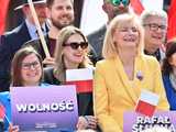 [WIDEO/FOTO] Rafał Trzaskowski z wizytą na świdnickim rynku. Kaczyński boi się wszystkiego, a aspiruje do rządzenia krajem