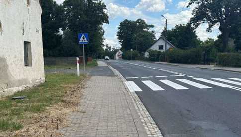 Przebudują chodnik i zatoki autobusowe przy krajowej trzydziestce piątce [SZCZEGÓŁY]