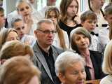 [WIDEO/FOTO] Tak prezentuje się szkoła w Gniewkowie w nowej odsłonie. Uroczyste otwarcie po remoncie i rozbudowie