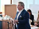 [FOTO] Do szkół z terenu miasta i gminy trafiły materiały edukacyjne o dorastaniu. Inicjatorem Fundusz Regionu Wałbrzyskiego