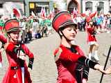 [WIDEO/FOTO] Świdnica w biało-czerwonych barwach. Obchody Święta Flagi RP