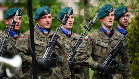 [WIDEO/FOTO] W Strzegomiu upamiętnili 234. rocznicę uchwalenia Konstytucji 3 Maja